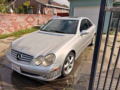 2004 Mercedes-Benz CLK-Class - CLK 320 Coupe 2D