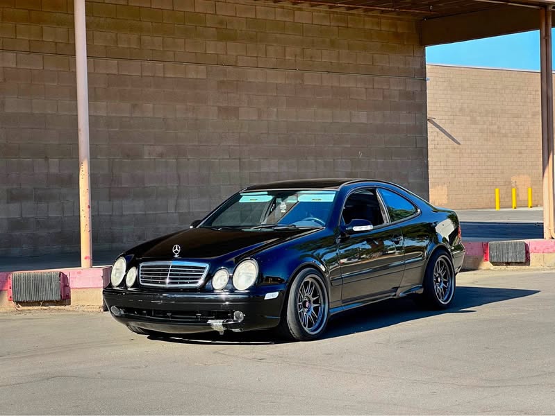 2001 Mercedes-Benz CLK-Class - 55 AMG 5.4L