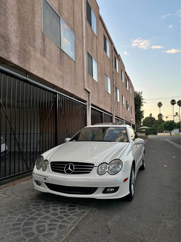 2008 Mercedes-Benz CLK-Class - CLK 350 Coupe 2D
