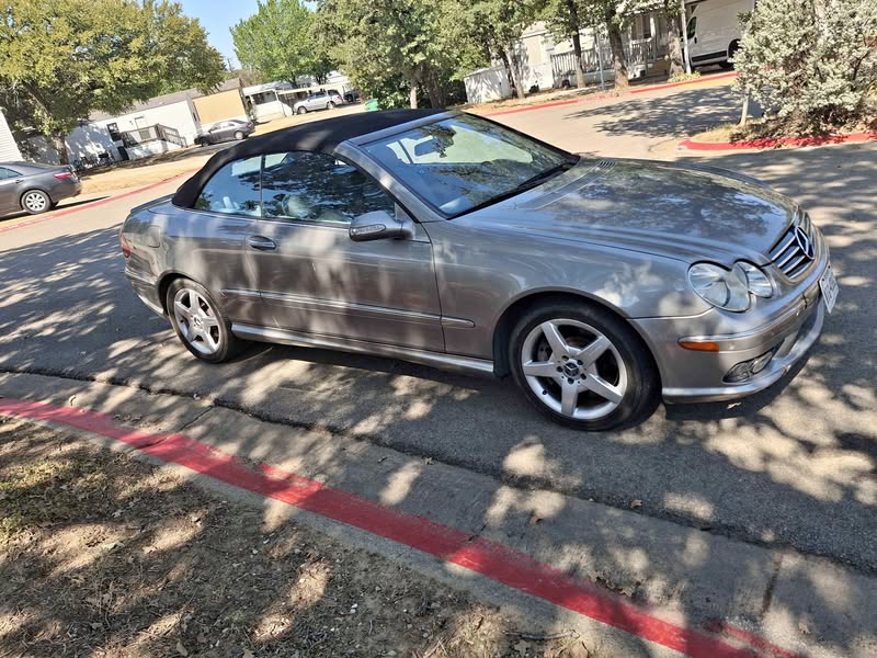 2005 Mercedes-Benz CLK-Class - CLK 500 Cabriolet 2D