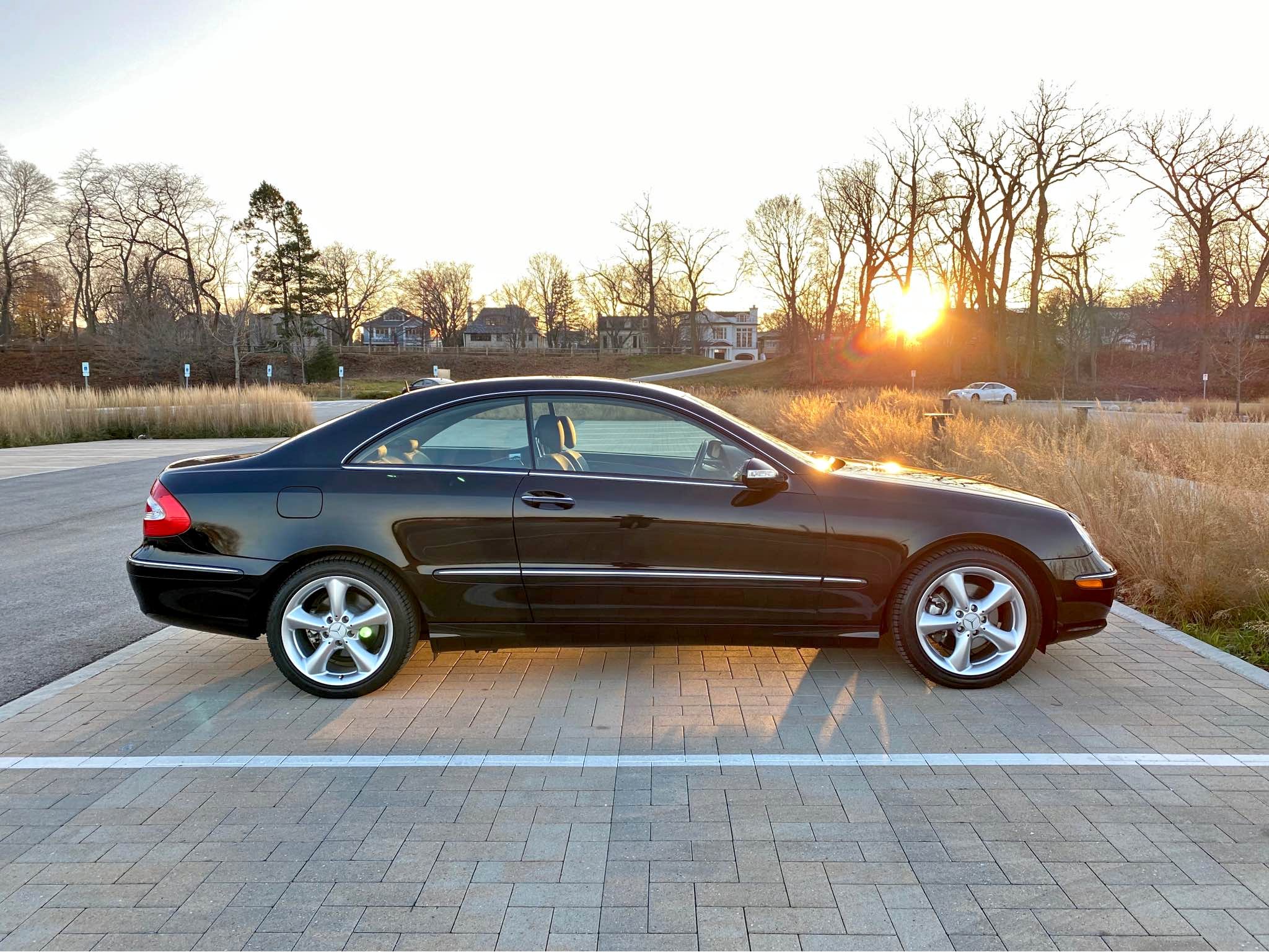2005 Mercedes-Benz CLK-Class - CLK 320 Coupe 2D