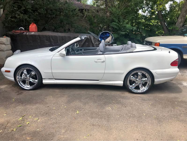 2002 Mercedes-Benz CLK-Class - CLK 430 Cabriolet 2D