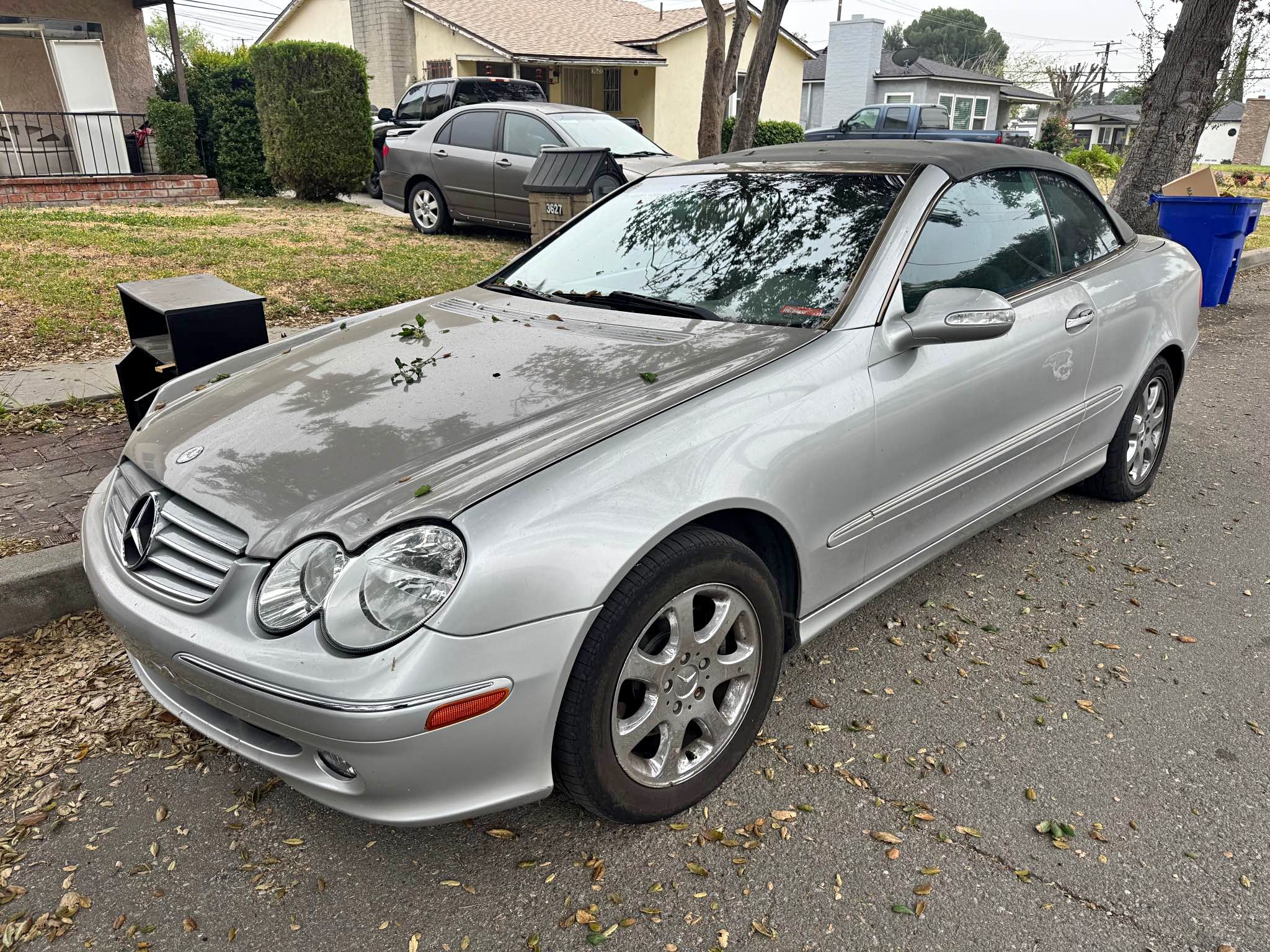 2004 Mercedes-Benz CLK-Class - CLK 320 Cabriolet 2D