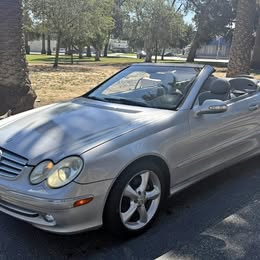 2005 Mercedes-Benz CLK-Class - CLK 320 Cabriolet 2D