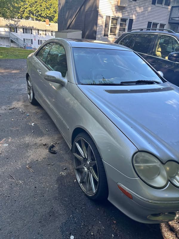 2005 Mercedes-Benz CLK-Class - CLK 320 Coupe 2D