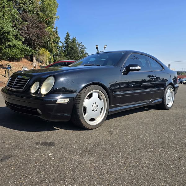2002 Mercedes-Benz CLK-Class CLK 55 AMG Coupe 2D