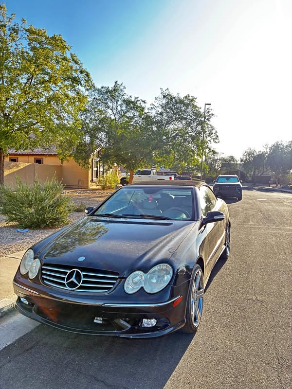 2004 Mercedes-Benz CLK-Class - CLK 500 Coupe 2D