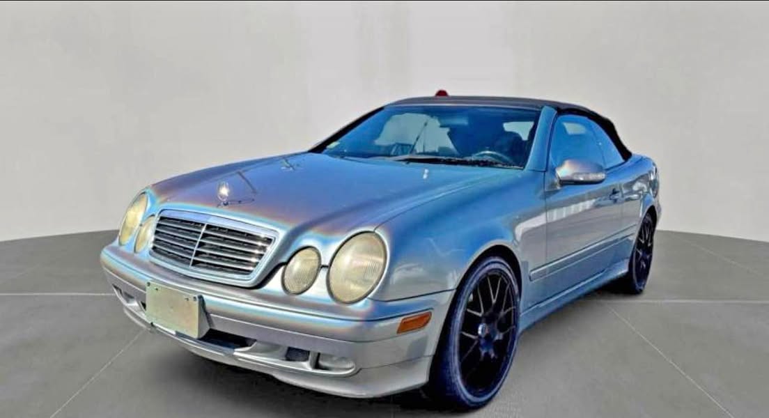2001 Mercedes-Benz CLK-Class - CLK 320 Cabriolet 2D