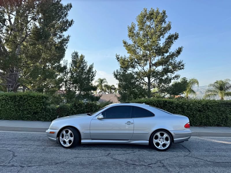 2001 Mercedes-Benz CLK-Class - CLK 430 Coupe 2D