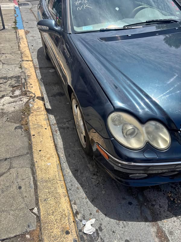 2004 Mercedes-Benz CLK-Class - CLK 500 Cabriolet 2D