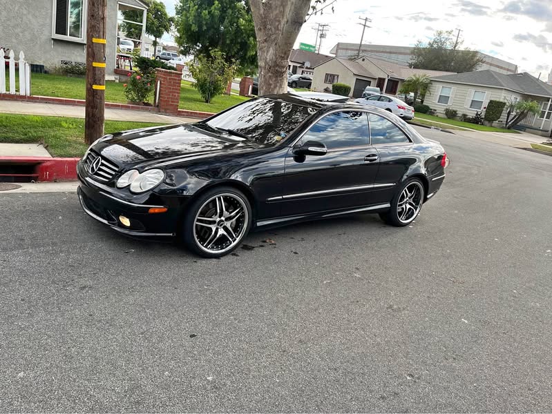 2004 Mercedes-Benz CLK-Class - CLK 500 Coupe 2D