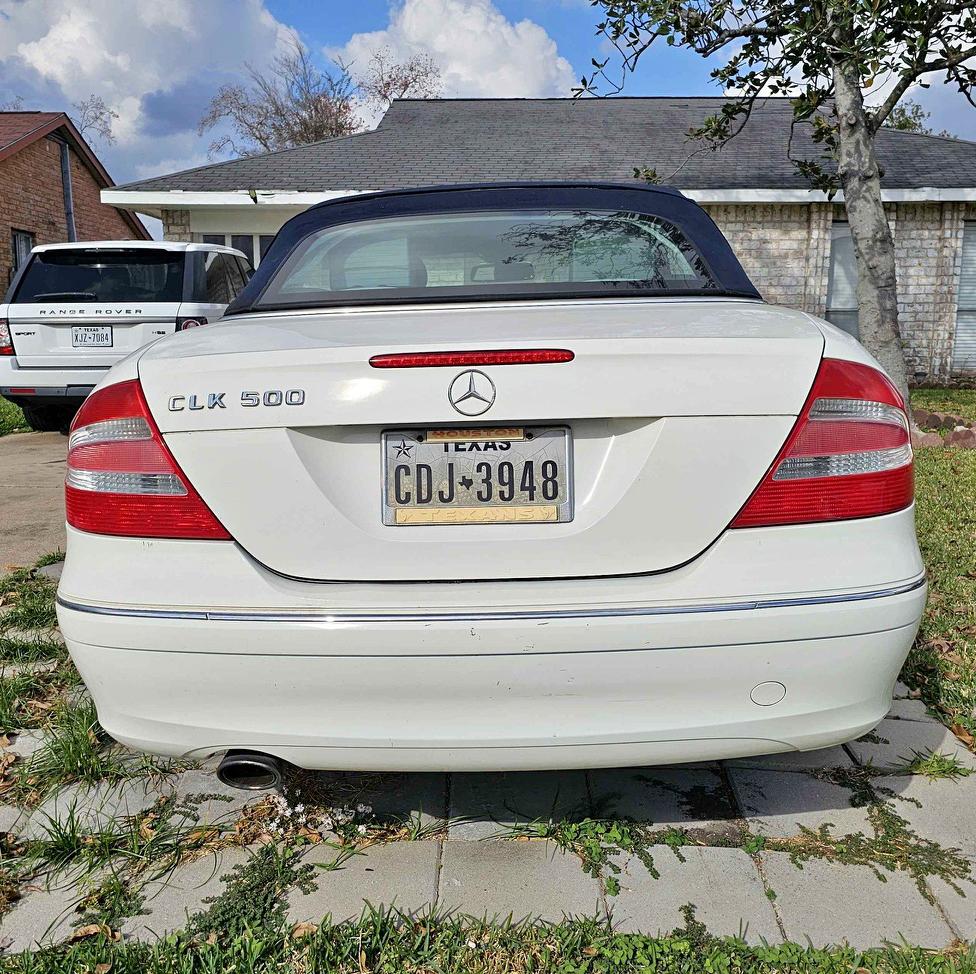 2004 Mercedes-Benz CLK-Class - CLK 320 Coupe 2D