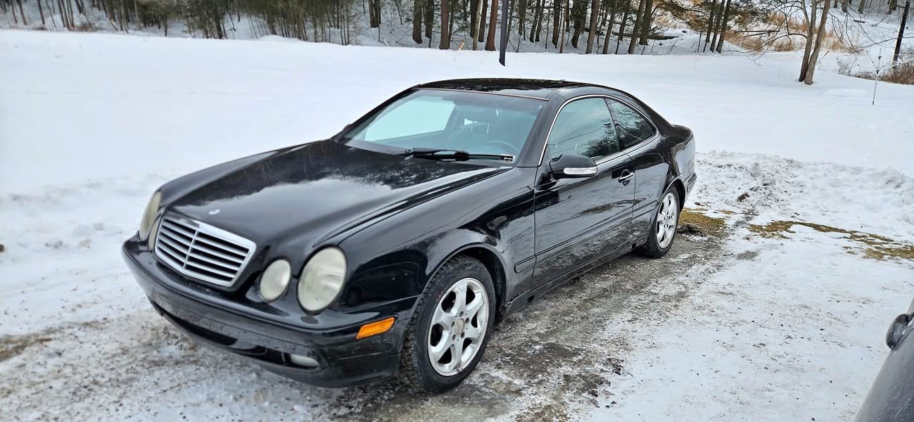 2002 Mercedes-Benz CLK-Class - CLK 320 Coupe 2D