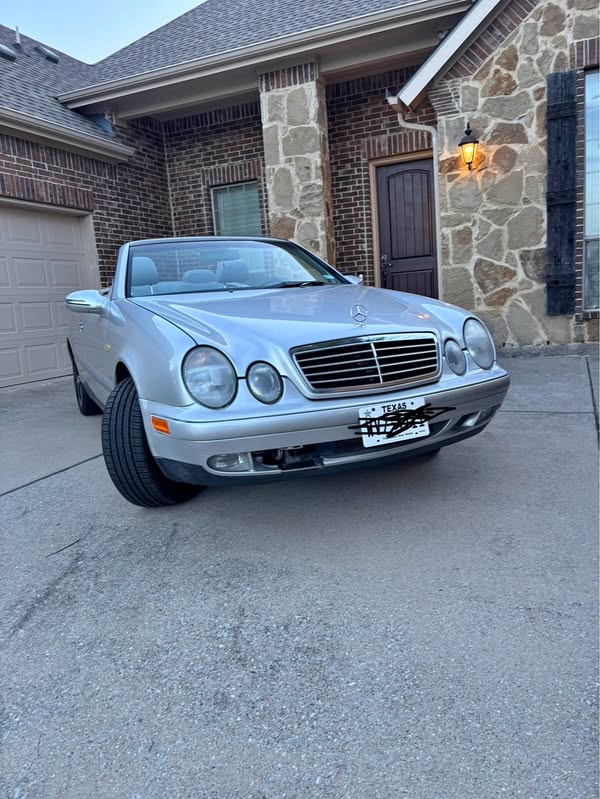 1999 Mercedes-Benz CLK-Class - CLK 320 Coupe 2D