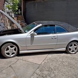 2003 Mercedes-Benz CLK-Class