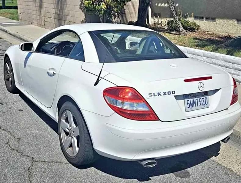 2007 Mercedes-Benz CLK-Class - CLK 320 Cabriolet 2D