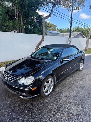 2004 Mercedes-Benz CLK-Class - CLK 500 Cabriolet 2D
