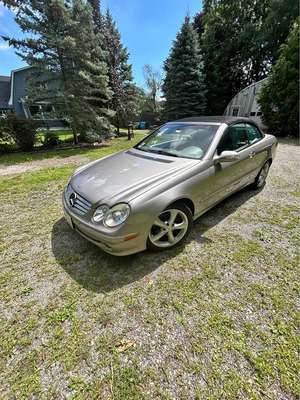 2005 Mercedes-Benz CLK-Class - CLK 320 Coupe 2D