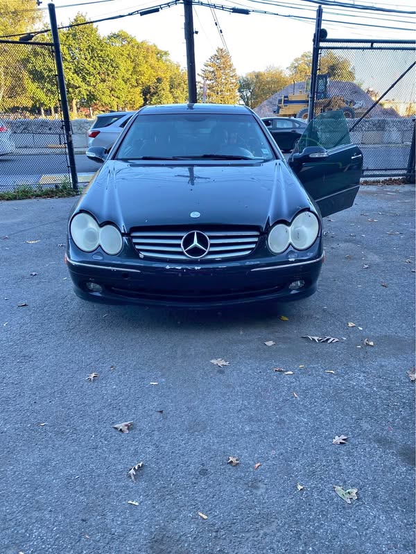 2004 Mercedes-Benz CLK-Class - CLK 320 Coupe 2D