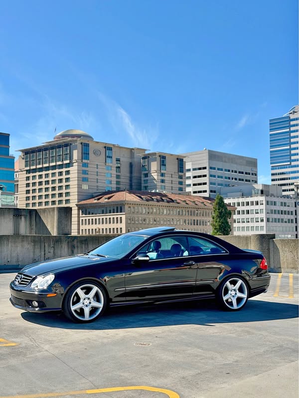 2003 Mercedes-Benz CLK-Class - CLK 500 Coupe 2D