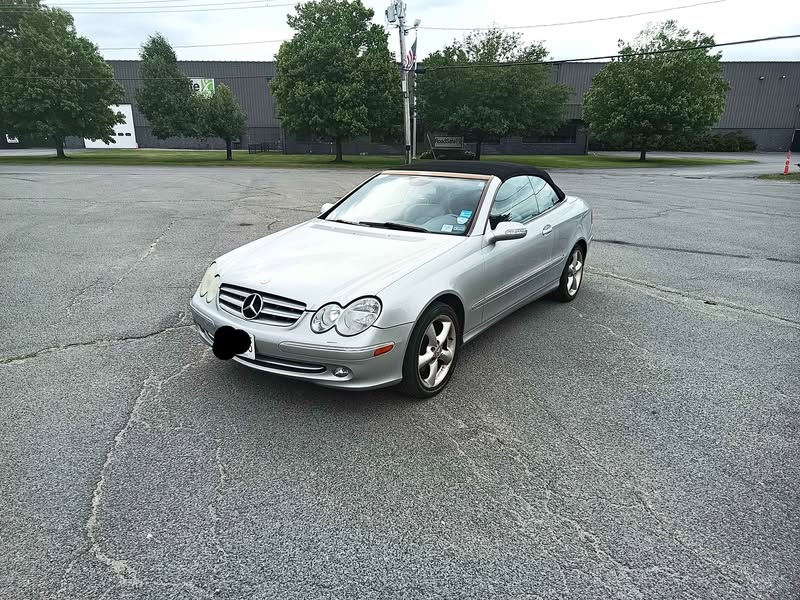 2005 Mercedes-Benz CLK-Class - CLK 320 Cabriolet 2D