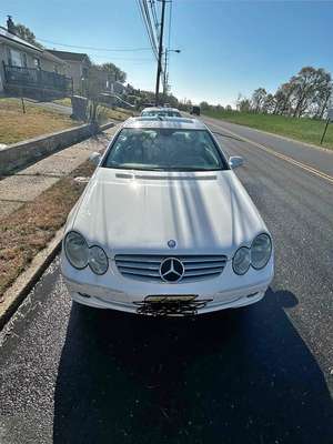 2005 Mercedes-Benz CLK-Class - CLK 320 Coupe 2D
