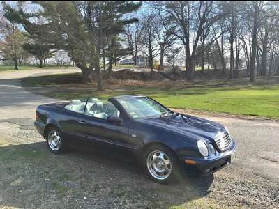 1999 Mercedes-Benz CLK-Class - CLK 320 Cabriolet 2D