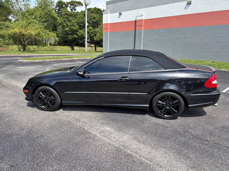 2007 Mercedes-Benz CLK-Class - CLK 550 Cabriolet 2D