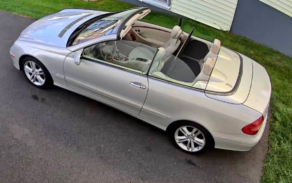 2006 Mercedes-Benz CLK-Class - CLK 350 Cabriolet 2D