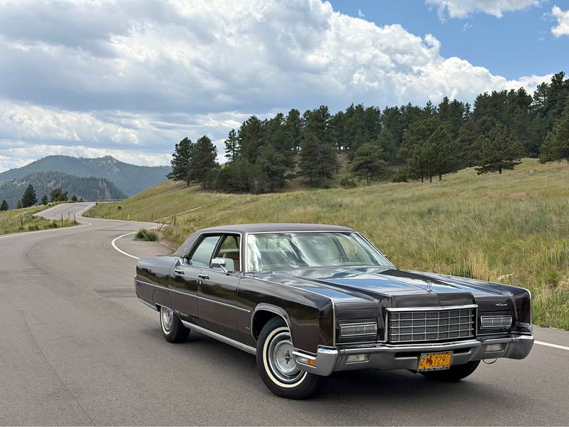 1972 Lincoln Continental