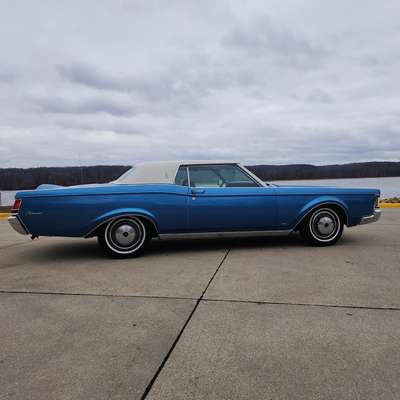 1971 Lincoln Continental