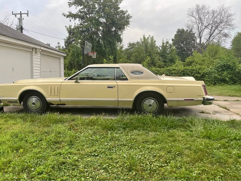 1977 Lincoln Continental - Cartier Edition