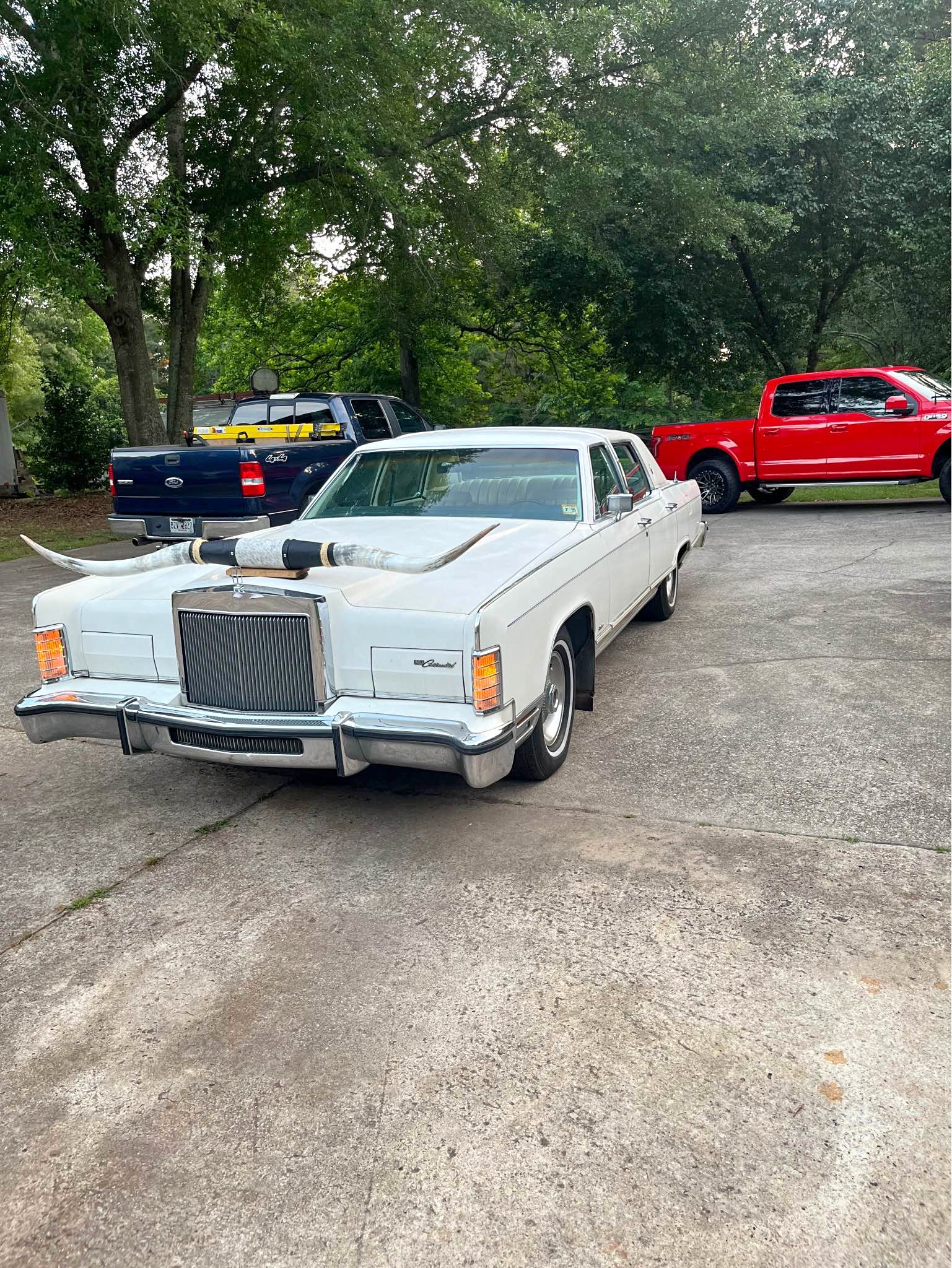 1978 Lincoln Continental - Executive Sedan 4D
