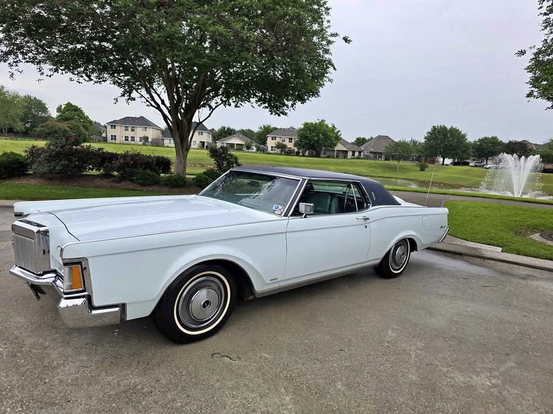 1971 Lincoln Lincoln Continental Mark VII - LSC Sedan 2D