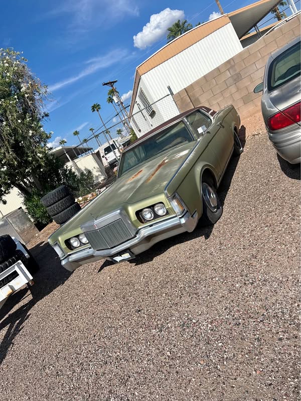 1970 Lincoln continental mark iii