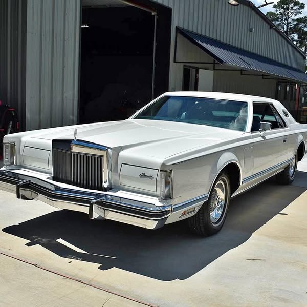 1979 Lincoln continental mark 5 - NA