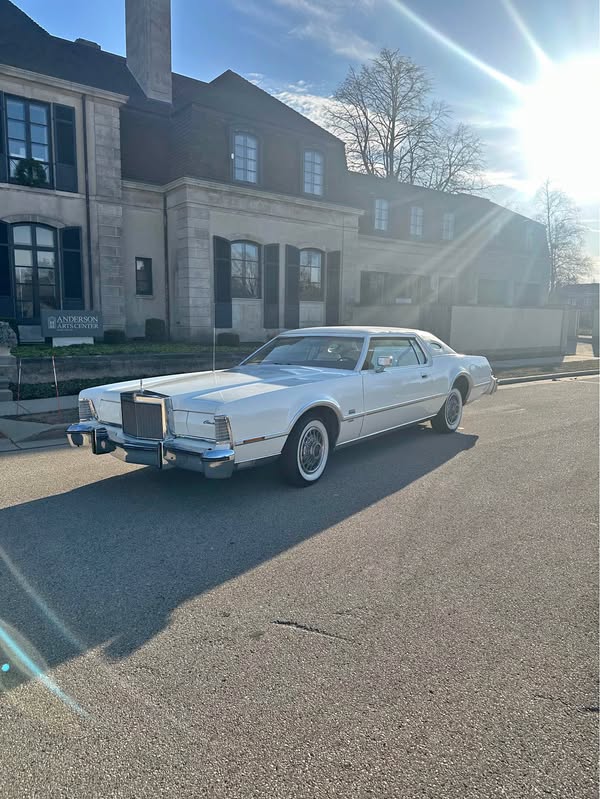 1975 Lincoln Lincoln Continental Mark VII - LSC Sedan 2D