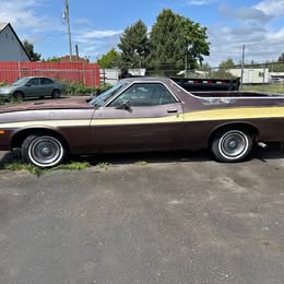 1977 Lincoln Continental - Sedan 4D