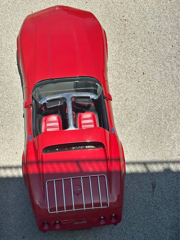 1977 Chevrolet Corvette - Stingray Coupe 2D