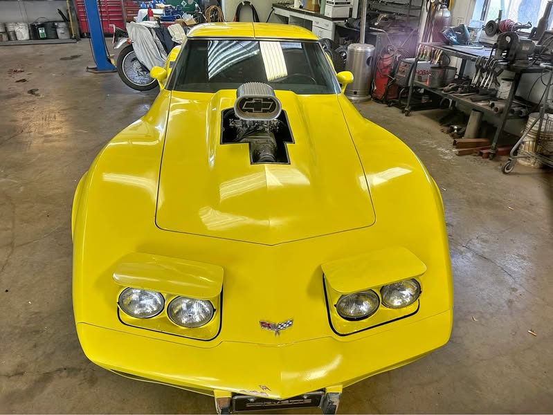 1977 Chevrolet CORVETTE