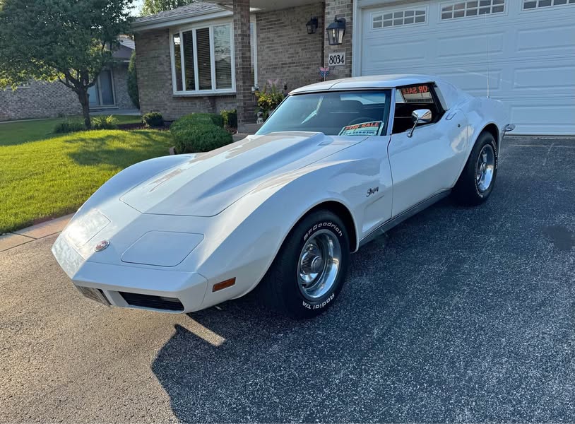 1973 Chevrolet Corvette - Stingray Coupe 2D