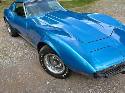 1975 Chevrolet Corvette Stingray Coupe 2D