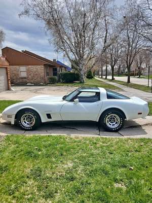 1982 Chevrolet Corvette - Coupe 2D