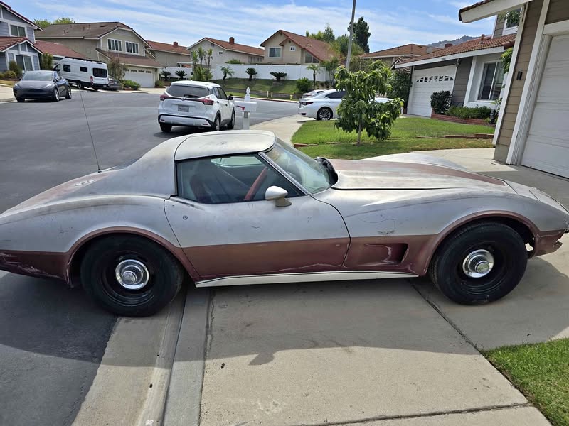 1977 Chevrolet Corvette - Coupe 2D