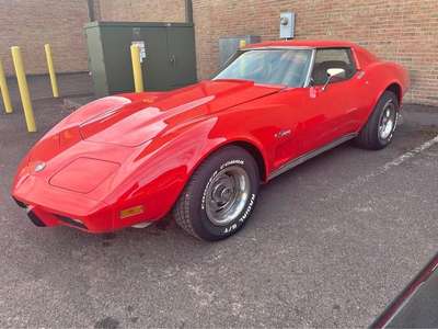 1976 Chevrolet Corvette Stingray, New brakes, carpet, door...