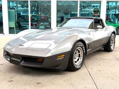 1982 Chevrolet Corvette Base 2dr Coupe