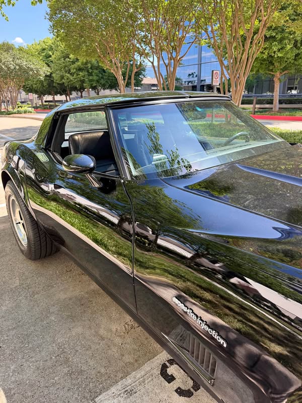 1982 Chevrolet Corvette - Coupe 2D