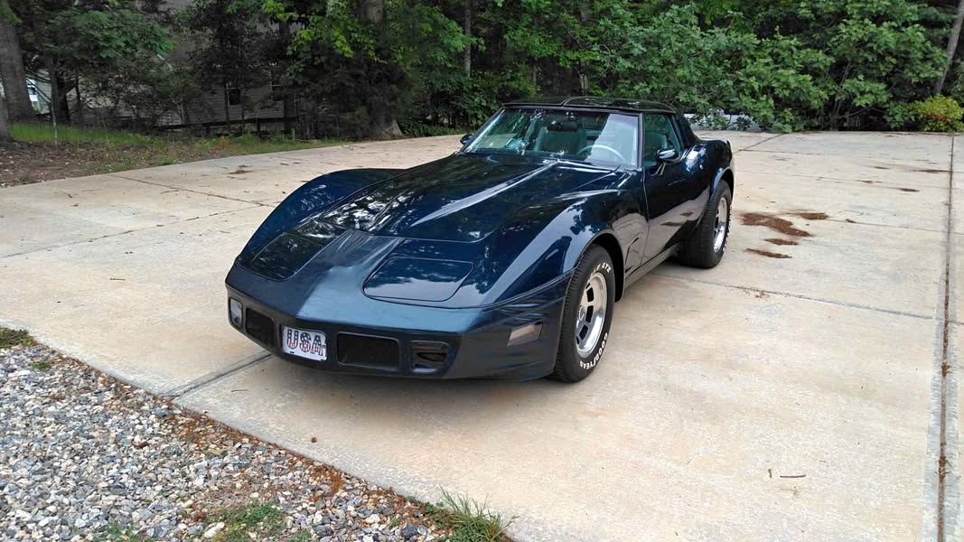 1981 Chevrolet Corvette - Coupe 2D