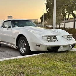 1969 Chevrolet corvette t-top