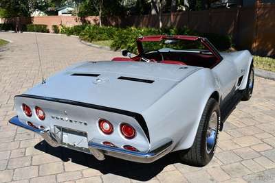 1973 Chevrolet Corvette Amazing Stunning Rare color combo...